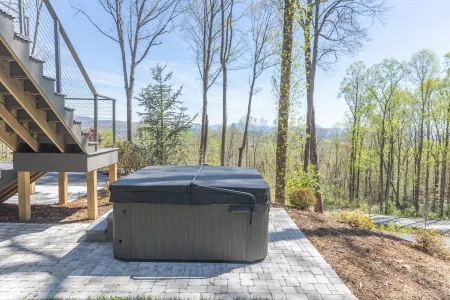 Luxury Mountain Escape