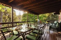 Serene Creekfront Cabin 2000 Sqft | 20Min to Yosemite