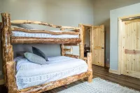 Stone Hearth Hideaway