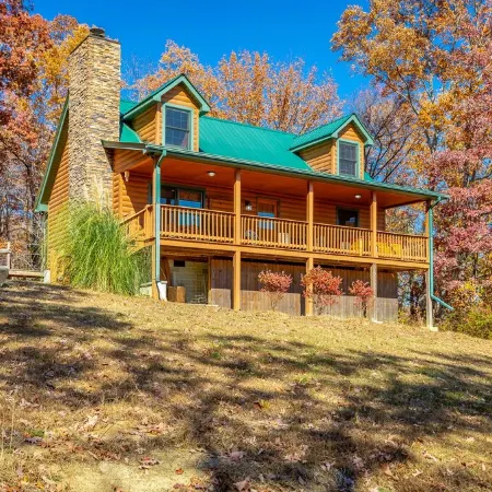 Cast Iron Cabin - Hot Tub & Mountain View - Near Chattanooga