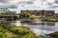 Lovely Intown Cottage Close to College, Shops, Coast, in Leafy ,Tranquil Setting Các khách sạn ở Brunswick