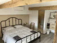 Cosy ALL NEW cottage with swimming pool-