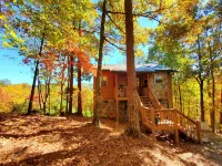 Year-round Mountain Views,  Pet Friendly  Just 5 miles to downtown Blue Ridge