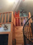 Cabin on the White River with WOOD BURNING FIREPLACE