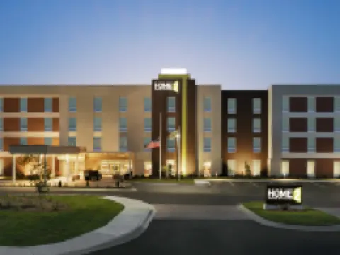 Home2 Suites by Hilton Savannah Airport Hotels in Pooler
