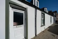 Mary Street Seaside Home in Stonehaven Aberdeenshire Hotels in 