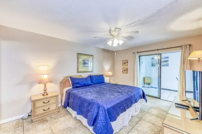 Spectacular view and Location Beachfront-Pool-WIFI.