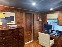 Historic Charm with modern amenities in Exeter, NH. 3 Bedrooms & Walk to town 엑세터 호텔