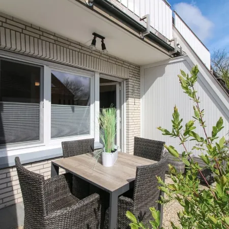 Ferienhaus Dünentraum II: Helles Reihenhaus für 4 Personen + Baby