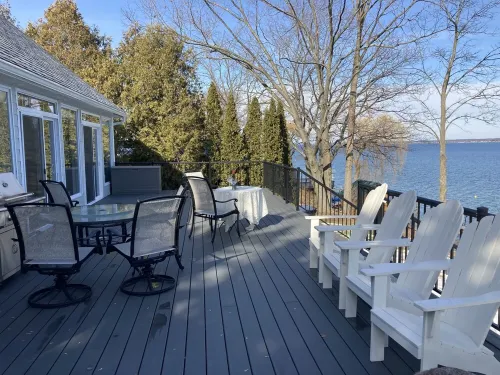 Smith's Lake House, Built 2021, Enjoy Spectacular Sunrises, 4 Bedroom 2 Bathroom