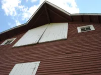 Enjoy Horses as your neighbors on our 600 Acre Horse/Cattle Farm. Hotels in Orange County