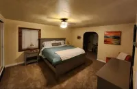 Family Friendly Shasta Home with Hot Tub