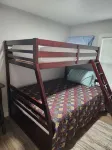 Brand new-newly renovated cabin on 1/2 acre lot right on the Missouri River!