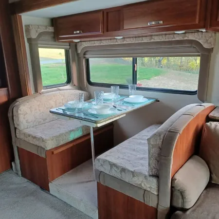 The Farmside Retreat near I-81/26, a quiet country escape to nearby Tri-Cities.