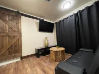 Welcome to The New Kanab Lodge Suite 24