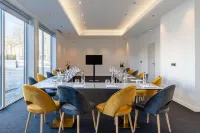 Brit Hotel Privilège Paris Rosny-Sous-Bois Hotels in Rosny-sous-Bois