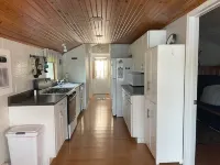 Cozy Lakefront Cottage