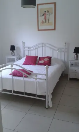 Location Saisonniere Charmant Appartement 4 Personnes