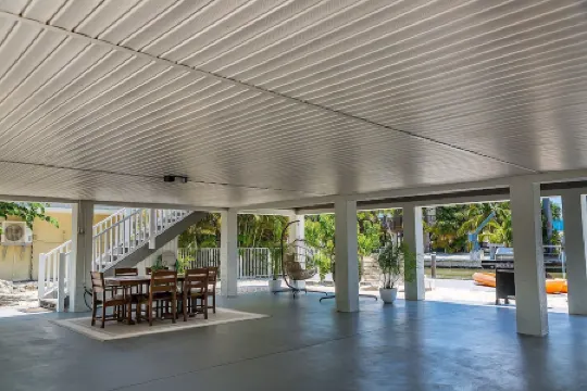 Take it Keysie, Waterfront House