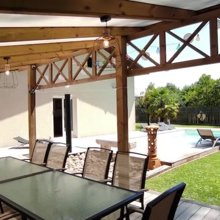 Villa Teny Classée  Piscine chauffée Bassin d'Arcachon 5 CH 12 Pers.