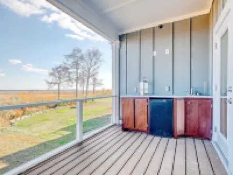 Winyah Bay House! 4 Bedroom/3.5 Bath Home with Magnificent Views Hotels in Georgetown