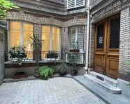 Village des Batignolles Paris 17 Hotels in Épinettes