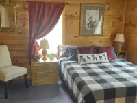 Very comfortable house in the heart of Big Bay, with everything you need. Hotels in Powell