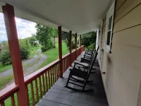 Mountain View Cottage #2