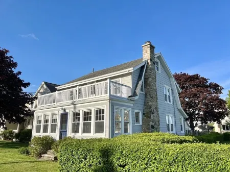 The beach is waiting.