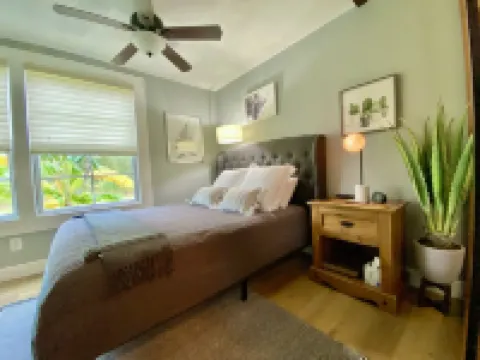 The Sea Shack--Perfect For Mardi Gras, Rodeo, Blocks Away From Boat Ramp And Bay