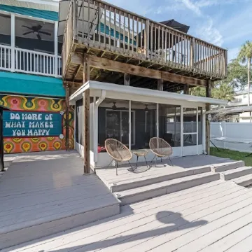 River Home with Huge Arcade, Hot Tub, Kayaks, Mini Golf Course, 80in TV