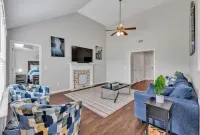 New! Cozy Spacious 3BR Spring Hill Home!