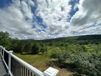 Scenic CountryHouse on 122 acres