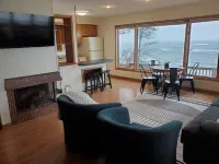 Winter's a Good Time to Stay in & Cuddle at Surfdaze