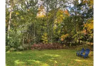 In the heart of town, a modern farmhouse Hotels in der Nähe von Vermont Folklife Center