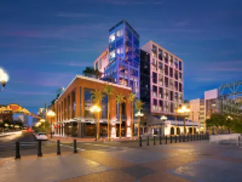 Hard Rock Hotel San Diego Hotels near Coronado Bridge