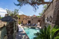 Hotel Hacienda del Cardenal - Swimmingpools