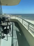 Ocean Front, Amazing Balcony with Floor to Ceiling Windows. Sunsets & Sunrise.