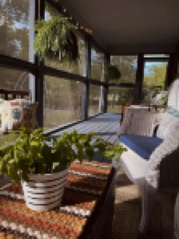 Creekside Cottage Near Nashville- Pet Friendly!