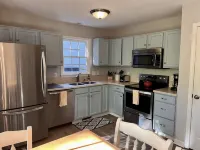 Comfortable, Clean, and Convenient to Everything!