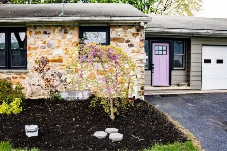 Cozy Farmhouse with Views and Amenities! Pet-Friendly, Baby Goats and Chickens!