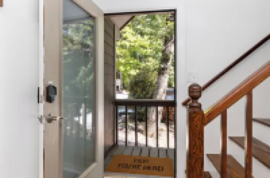 Retreat @ 3 Ridges / 3 Min Walk -> Slopes & Dining