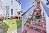 Beauty on Ball -Studio 3- King Bed, Great Location