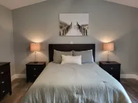 Waterfront Retreat فنادق في River Bend