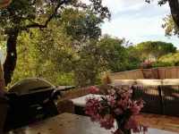 Charming house right on the most beautiful beach in Corsica! Hotels in Zonza