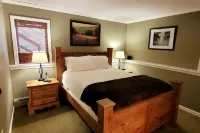 Ski, RIde, Walk On/Off Condo On Pico at Killington