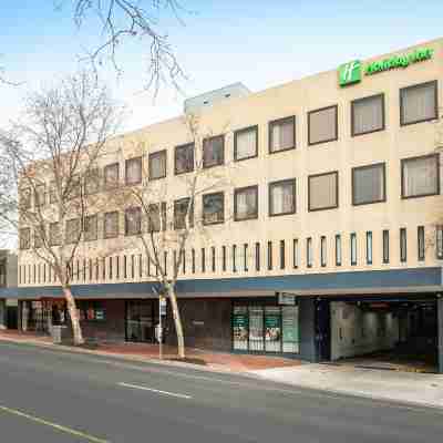 Holiday Inn DANDENONG by IHG Hotel Exterior