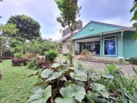 Villa PGV ONVIL 1 by puncak govillas Hotel di Cimacan