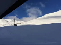 Luxury apartment TIGNES LE LAC 2100m Bec Rouge 53 m2 ski in ski out Hotels in Tignes