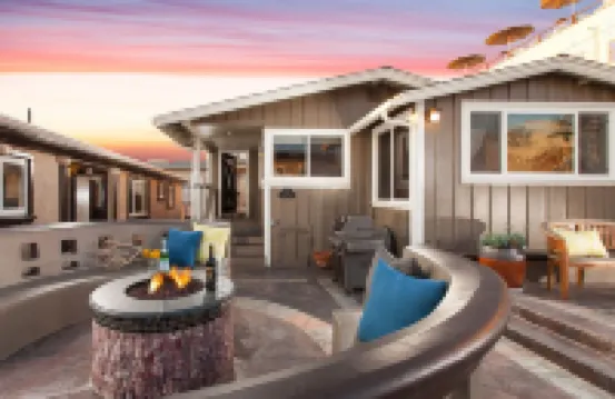 A Few Steps to the Beach! Ocean Views, Patio and 1 Car Garage Parking!